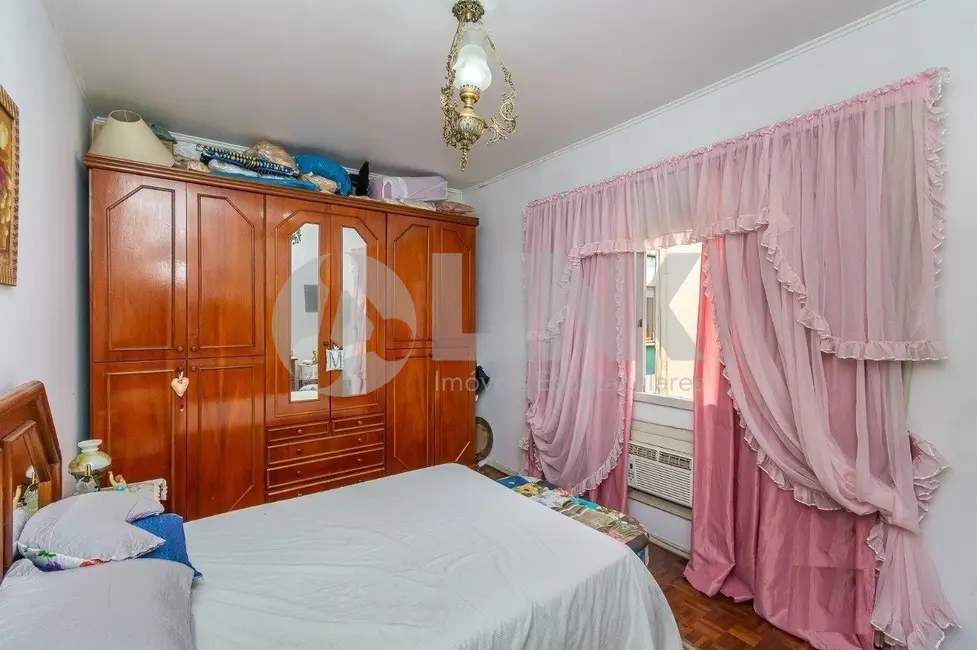 Foto 9 de Apartamento com 2 quartos à venda, 67m2 em Jardim Lindóia, Porto Alegre - RS