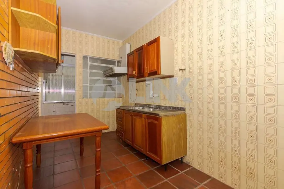 Apartamento com 3 quartos à venda, 99m2 em Menino Deus, Porto Alegre - RS - imagem 9 Foto 9 de Apartamento com 3 quartos à venda, 99m2 em Menino Deus, Porto Alegre - RS