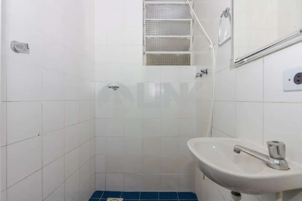 Apartamento com 3 quartos à venda, 99m2 em Menino Deus, Porto Alegre - RS - imagem 7 Foto 7 de Apartamento com 3 quartos à venda, 99m2 em Menino Deus, Porto Alegre - RS
