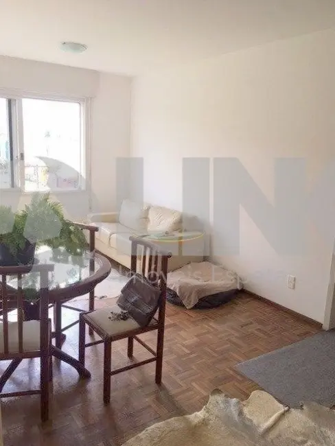 Apartamento com 2 quartos à venda, 131m2 em Menino Deus, Porto Alegre - RS - imagem 3 Foto 3 de Apartamento com 2 quartos à venda, 131m2 em Menino Deus, Porto Alegre - RS