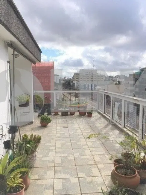 Apartamento com 2 quartos à venda, 131m2 em Menino Deus, Porto Alegre - RS - imagem 9 Foto 9 de Apartamento com 2 quartos à venda, 131m2 em Menino Deus, Porto Alegre - RS