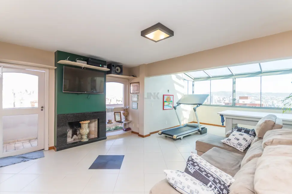 Foto 1 de Apartamento com 3 quartos à venda, 336m2 em Rio Branco, Porto Alegre - RS