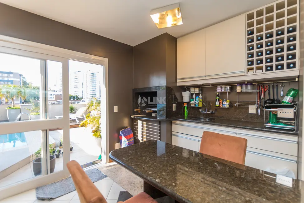 Foto 5 de Apartamento com 3 quartos à venda, 336m2 em Rio Branco, Porto Alegre - RS