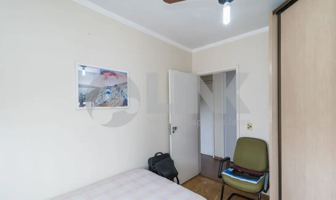 Foto 8 de Apartamento com 3 quartos à venda, 185m2 em São João, Porto Alegre - RS