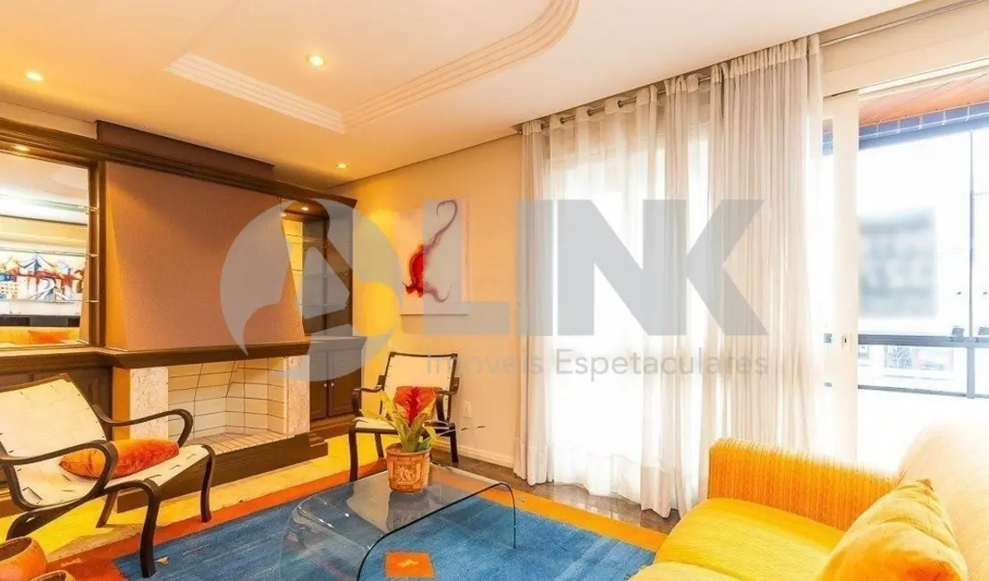 Apartamento com 4 quartos à venda, 291m2 em Jardim Lindóia, Porto Alegre - RS - imagem 3 Foto 3 de Apartamento com 4 quartos à venda, 291m2 em Jardim Lindóia, Porto Alegre - RS