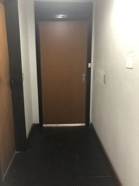 Foto 6 de Sala Comercial à venda, 37m2 em Floresta, Porto Alegre - RS