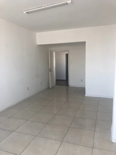 Foto 4 de Sala Comercial à venda, 24m2 em Centro Histórico, Porto Alegre - RS