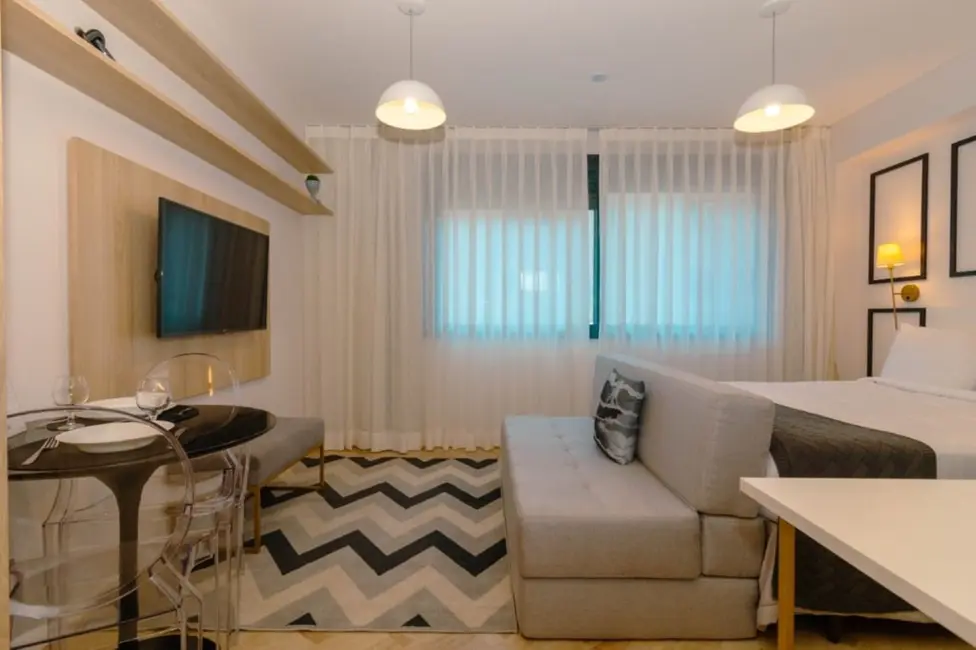 Foto 2 de Apartamento com 1 quarto à venda, 28m2 em Mont Serrat, Porto Alegre - RS