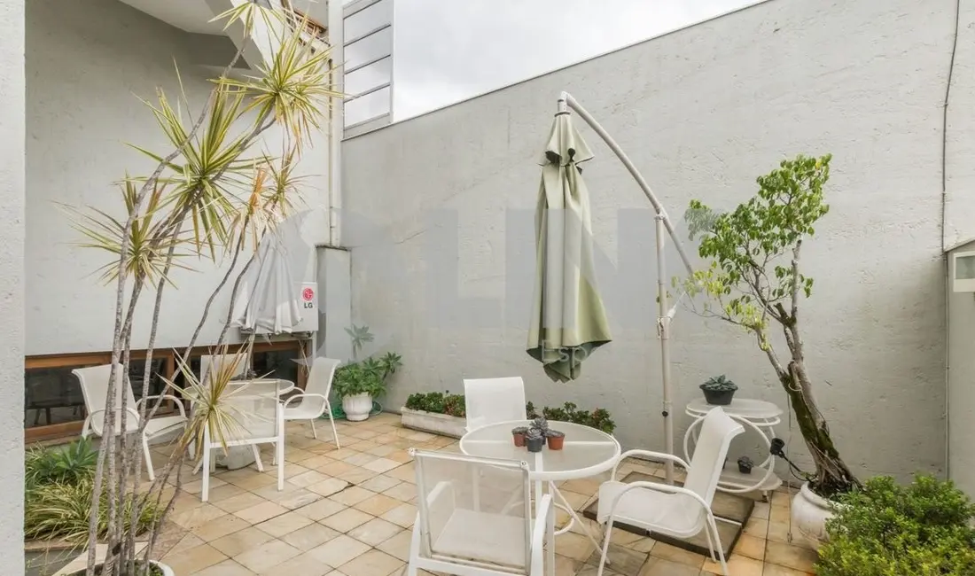 Casa de Condomínio com 6 quartos à venda, 445m2 em Três Figueiras, Porto Alegre - RS - imagem 6 Foto 6 de Casa de Condomínio com 6 quartos à venda, 445m2 em Três Figueiras, Porto Alegre - RS