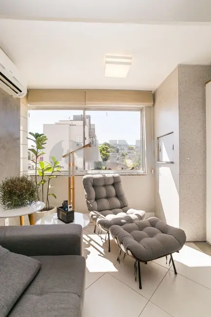 Foto 4 de Apartamento com 3 quartos à venda, 92m2 em Nonoai, Porto Alegre - RS