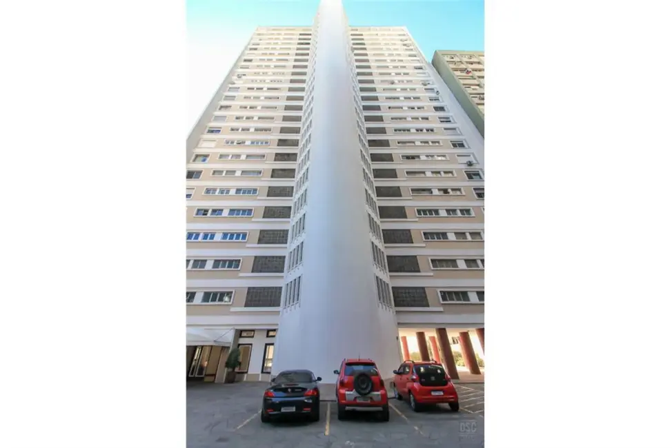 Apartamento com 4 quartos à venda, 207m2 em Centro Histórico, Porto Alegre - RS - imagem 4 Foto 4 de Apartamento com 4 quartos à venda, 207m2 em Centro Histórico, Porto Alegre - RS