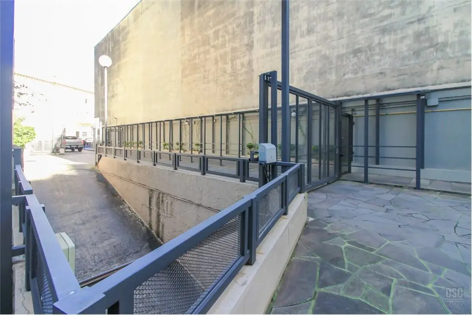 Apartamento com 4 quartos à venda, 207m2 em Centro Histórico, Porto Alegre - RS - imagem 3 Foto 3 de Apartamento com 4 quartos à venda, 207m2 em Centro Histórico, Porto Alegre - RS