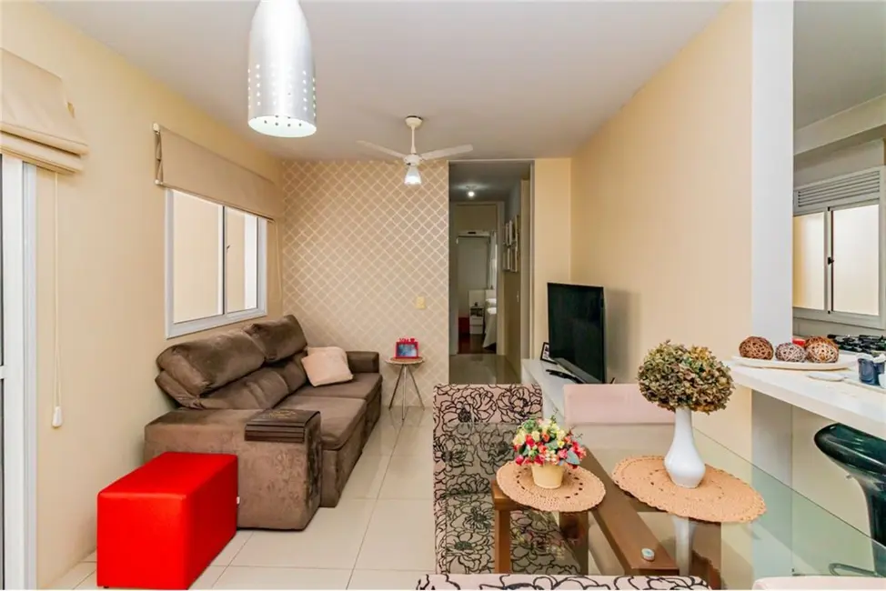 Foto 2 de Apartamento com 3 quartos à venda, 67m2 em Morro Santana, Porto Alegre - RS