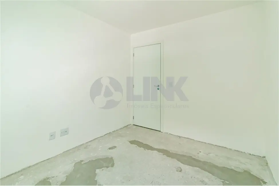 Apartamento com 3 quartos à venda, 184m2 em Menino Deus, Porto Alegre - RS - imagem 9 Foto 9 de Apartamento com 3 quartos à venda, 184m2 em Menino Deus, Porto Alegre - RS