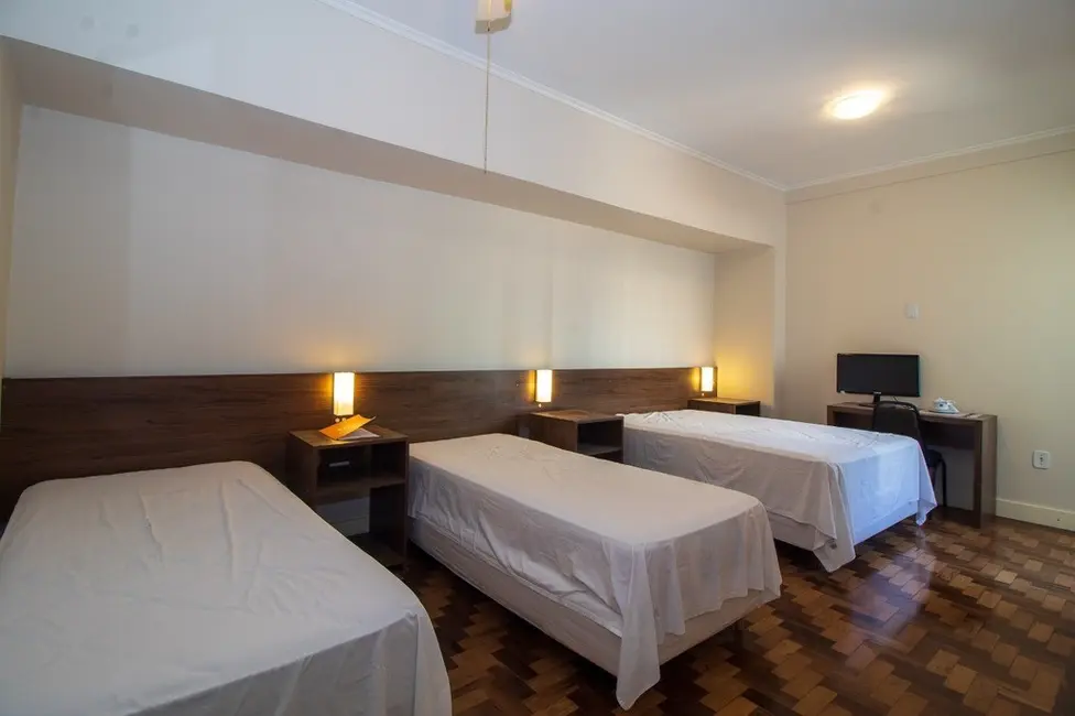 Loft / Flat com 1 quarto à venda, 27m2 em Centro Histórico, Porto Alegre - RS - imagem 3 Foto 3 de Loft / Flat com 1 quarto à venda, 27m2 em Centro Histórico, Porto Alegre - RS