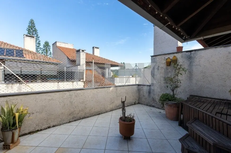 Foto 4 de Casa de Condomínio com 3 quartos à venda, 196m2 em Vila Assunção, Porto Alegre - RS