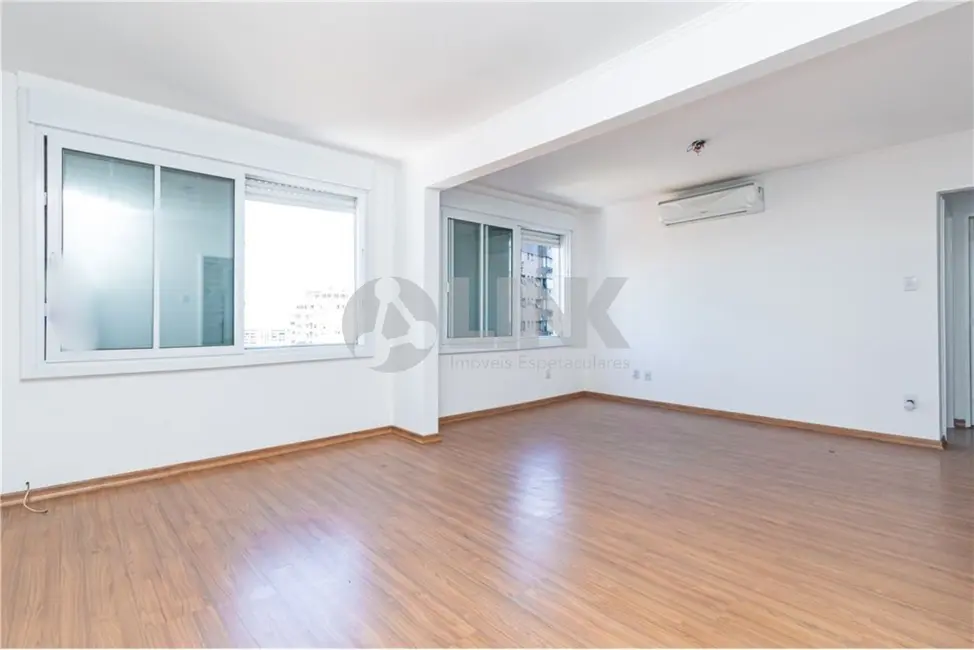 Apartamento com 4 quartos à venda, 144m2 em Higienópolis, Porto Alegre - RS - imagem 1 Foto 1 de Apartamento com 4 quartos à venda, 144m2 em Higienópolis, Porto Alegre - RS