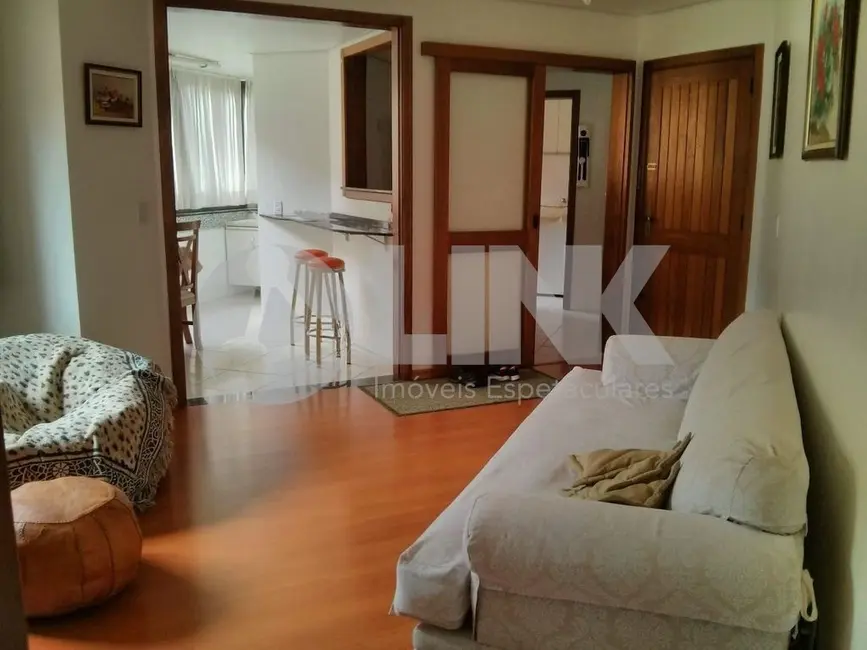 Foto 3 de Apartamento com 2 quartos à venda, 74m2 em Santana, Porto Alegre - RS