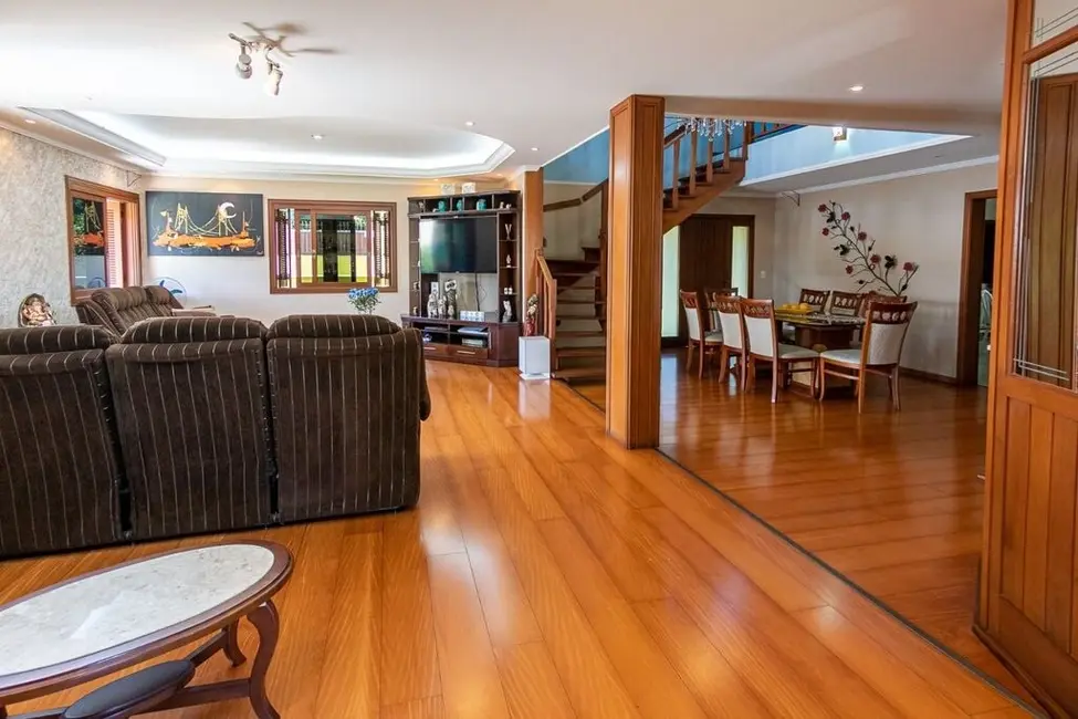 Casa com 4 quartos à venda, 509m2 em Parque Santa Fé, Porto Alegre - RS - imagem 4 Foto 4 de Casa com 4 quartos à venda, 509m2 em Parque Santa Fé, Porto Alegre - RS