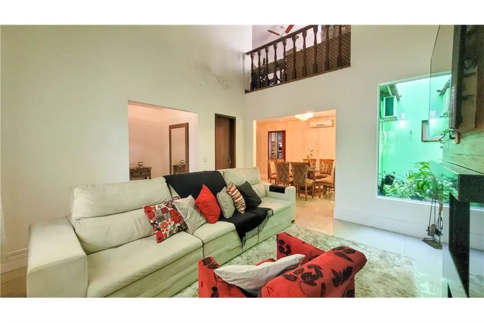 Foto 1 de Casa com 3 quartos à venda, 267m2 em Jardim Itu, Porto Alegre - RS