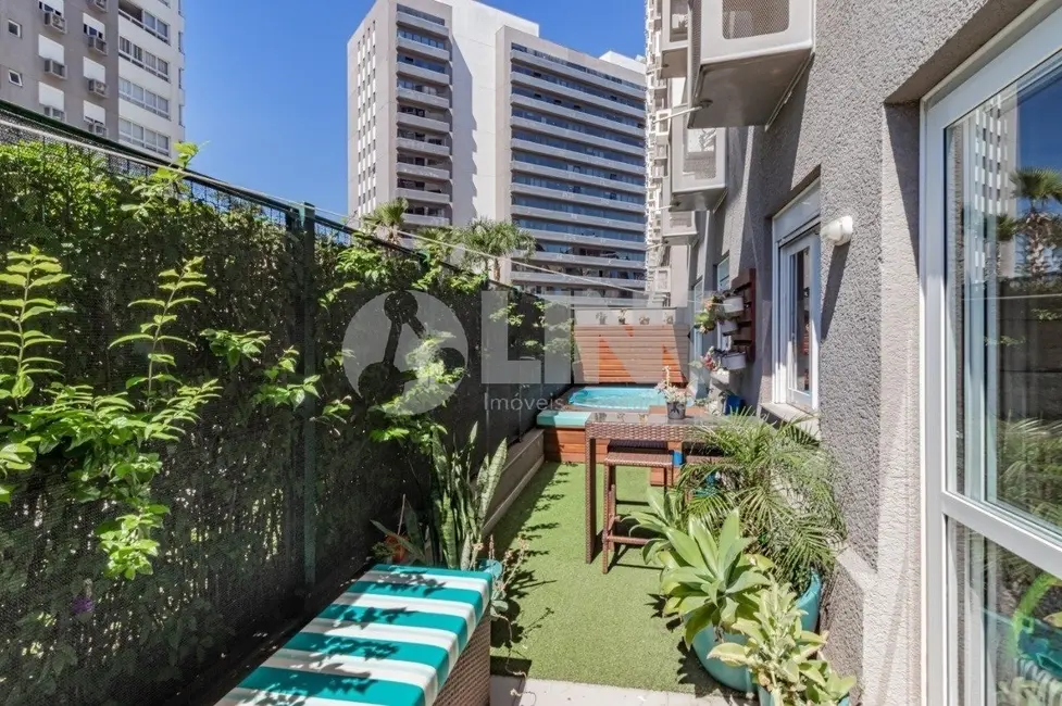 Foto 5 de Apartamento com 3 quartos à venda, 101m2 em São Sebastião, Porto Alegre - RS