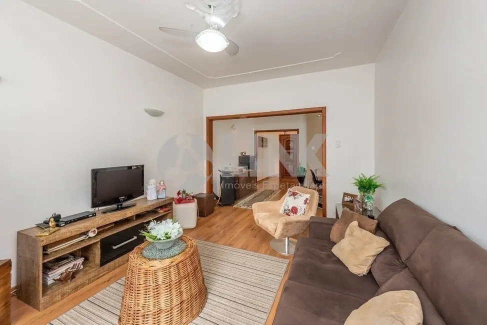 Foto 2 de Apartamento com 3 quartos à venda, 125m2 em Santana, Porto Alegre - RS