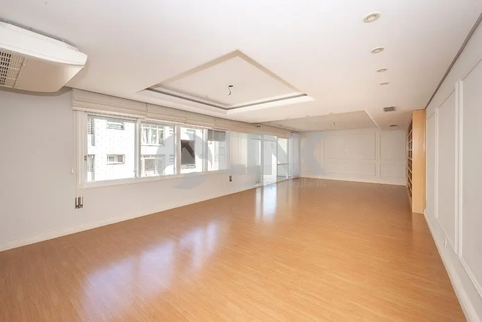 Apartamento com 4 quartos à venda, 283m2 em Moinhos de Vento, Porto Alegre - RS - imagem 3 Foto 3 de Apartamento com 4 quartos à venda, 283m2 em Moinhos de Vento, Porto Alegre - RS