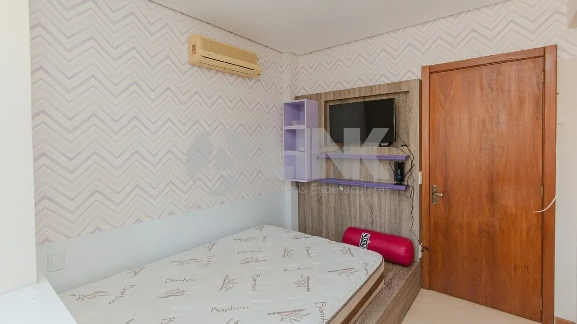Apartamento com 2 quartos à venda, 151m2 em Petrópolis, Porto Alegre - RS - imagem 9 Foto 9 de Apartamento com 2 quartos à venda, 151m2 em Petrópolis, Porto Alegre - RS
