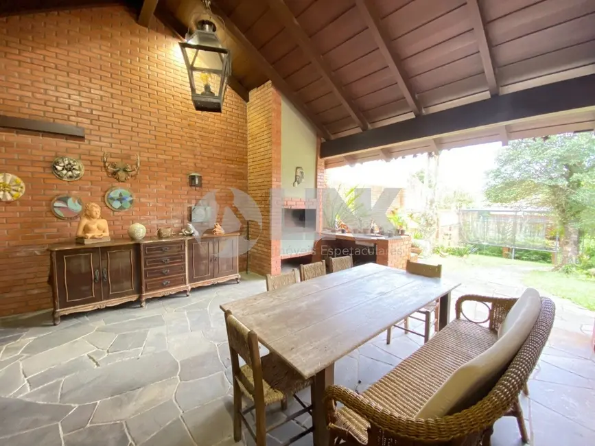 Foto 7 de Casa com 3 quartos à venda, 262m2 em Ipanema, Porto Alegre - RS