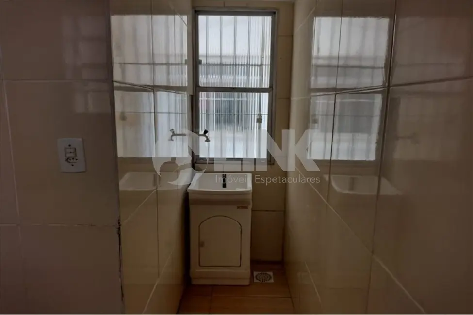 Foto 4 de Apartamento com 1 quarto à venda, 26m2 em Santo Antônio, Porto Alegre - RS