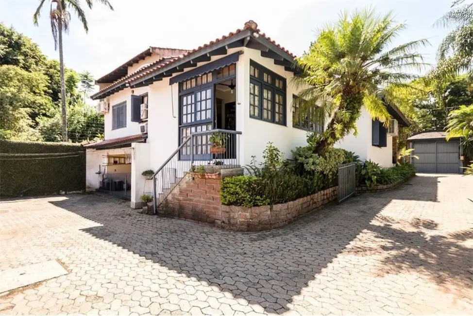 Foto 2 de Casa com 4 quartos à venda, 525m2 em Jardim Sabará, Porto Alegre - RS