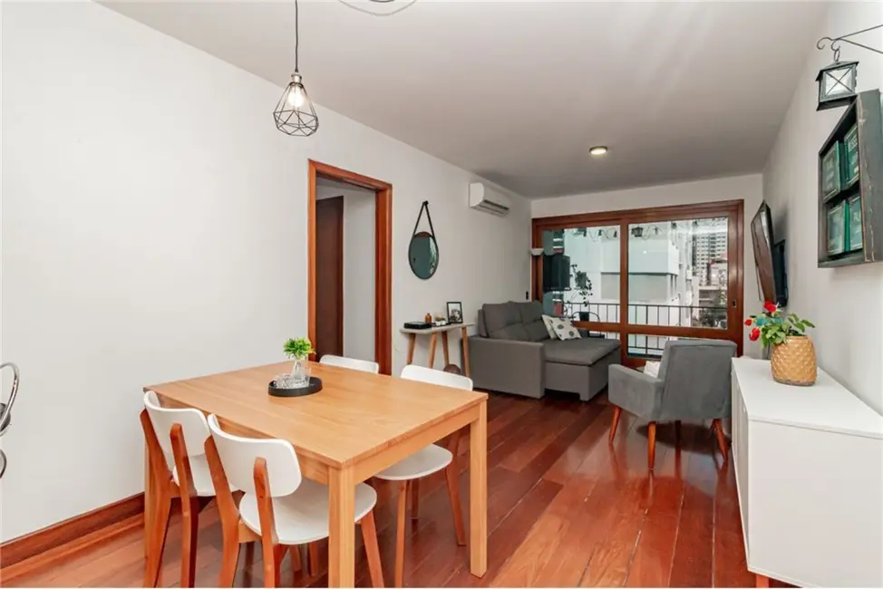 Foto 1 de Apartamento com 2 quartos à venda, 117m2 em Moinhos de Vento, Porto Alegre - RS