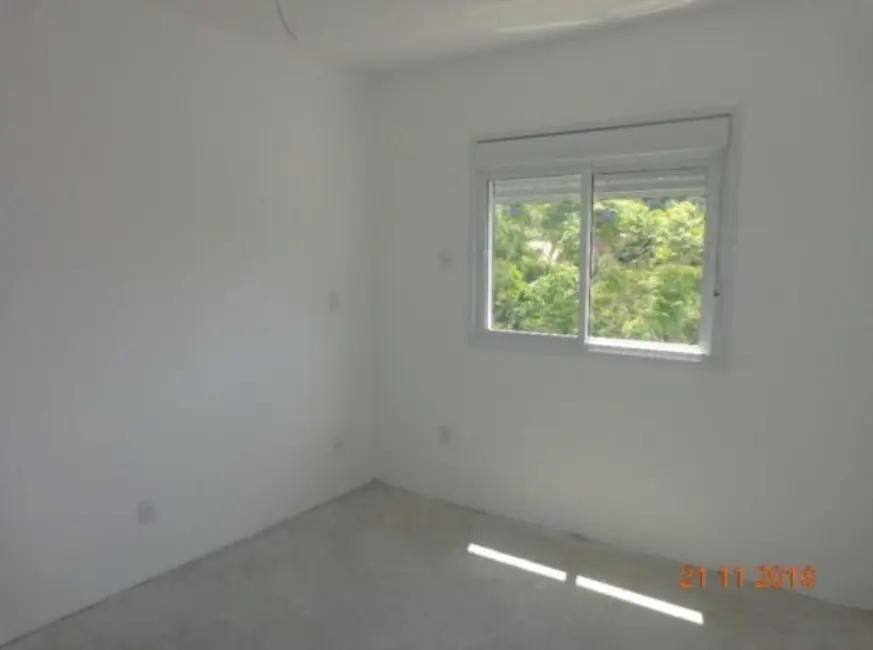 Foto 6 de Apartamento com 2 quartos à venda, 80m2 em Teresópolis, Porto Alegre - RS