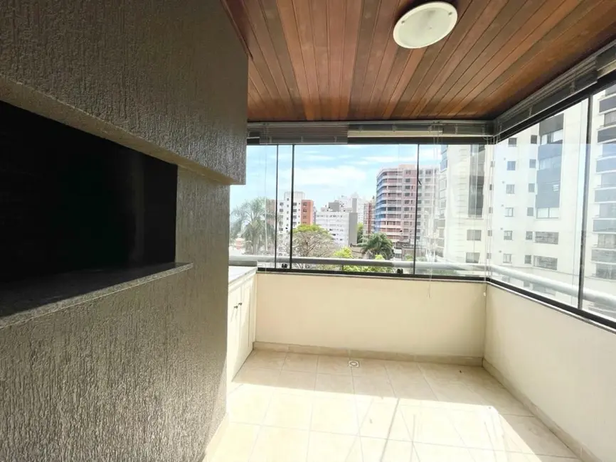 Foto 8 de Apartamento com 2 quartos à venda, 68m2 em Bela Vista, Porto Alegre - RS