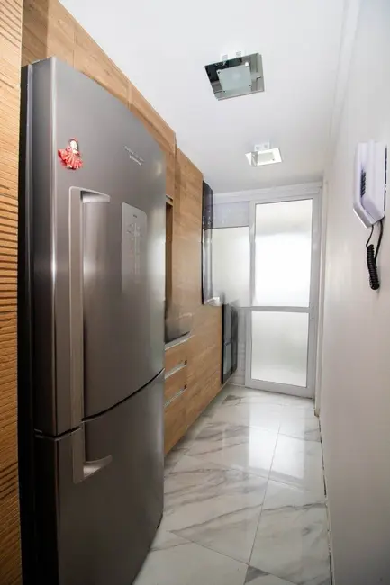 Foto 6 de Apartamento com 2 quartos à venda, 58m2 em Jardim do Salso, Porto Alegre - RS