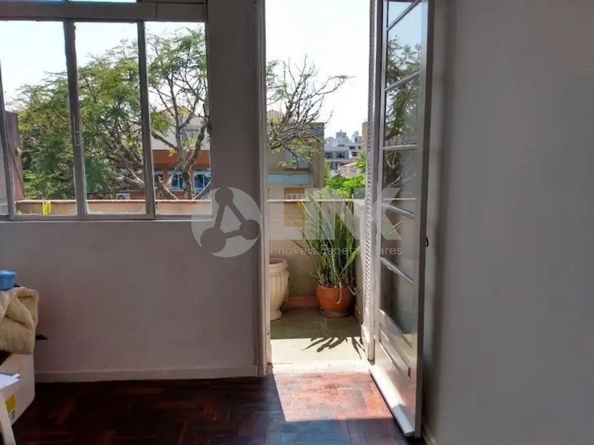 Foto 1 de Apartamento com 3 quartos à venda, 73m2 em Floresta, Porto Alegre - RS