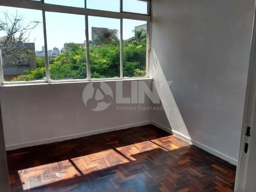 Foto 2 de Apartamento com 3 quartos à venda, 73m2 em Floresta, Porto Alegre - RS