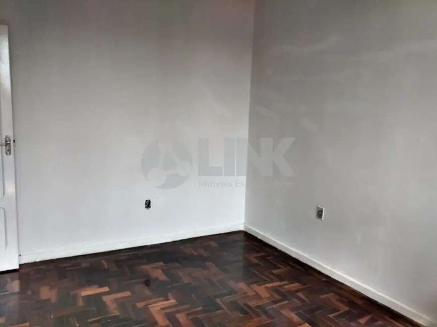 Foto 9 de Apartamento com 3 quartos à venda, 73m2 em Floresta, Porto Alegre - RS