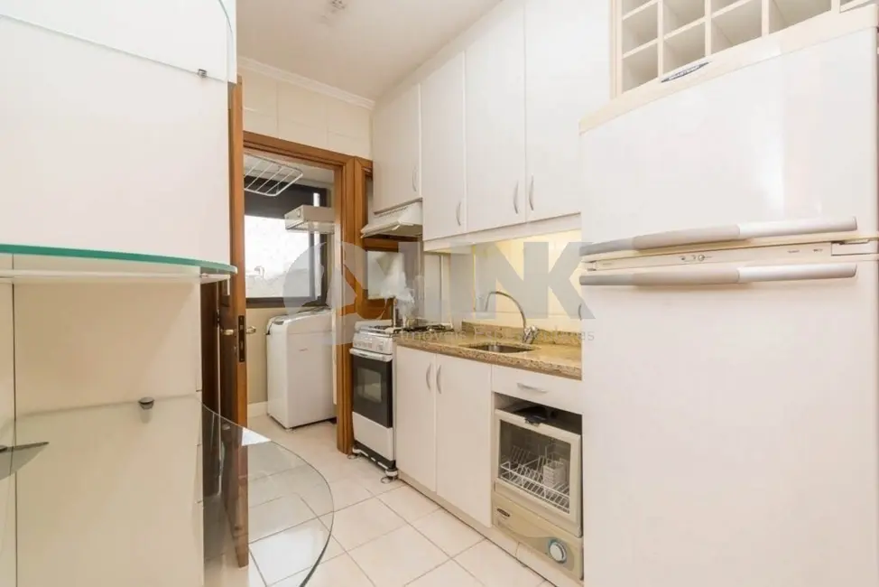 Foto 8 de Apartamento com 2 quartos à venda, 68m2 em Passo da Areia, Porto Alegre - RS