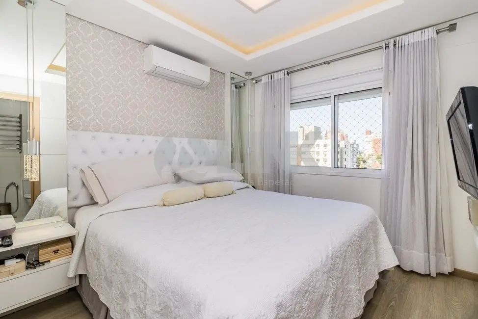 Apartamento com 3 quartos à venda, 97m2 em Petrópolis, Porto Alegre - RS - imagem 9 Foto 9 de Apartamento com 3 quartos à venda, 97m2 em Petrópolis, Porto Alegre - RS