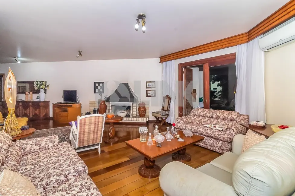 Foto 5 de Apartamento com 4 quartos à venda, 204m2 em Bela Vista, Porto Alegre - RS