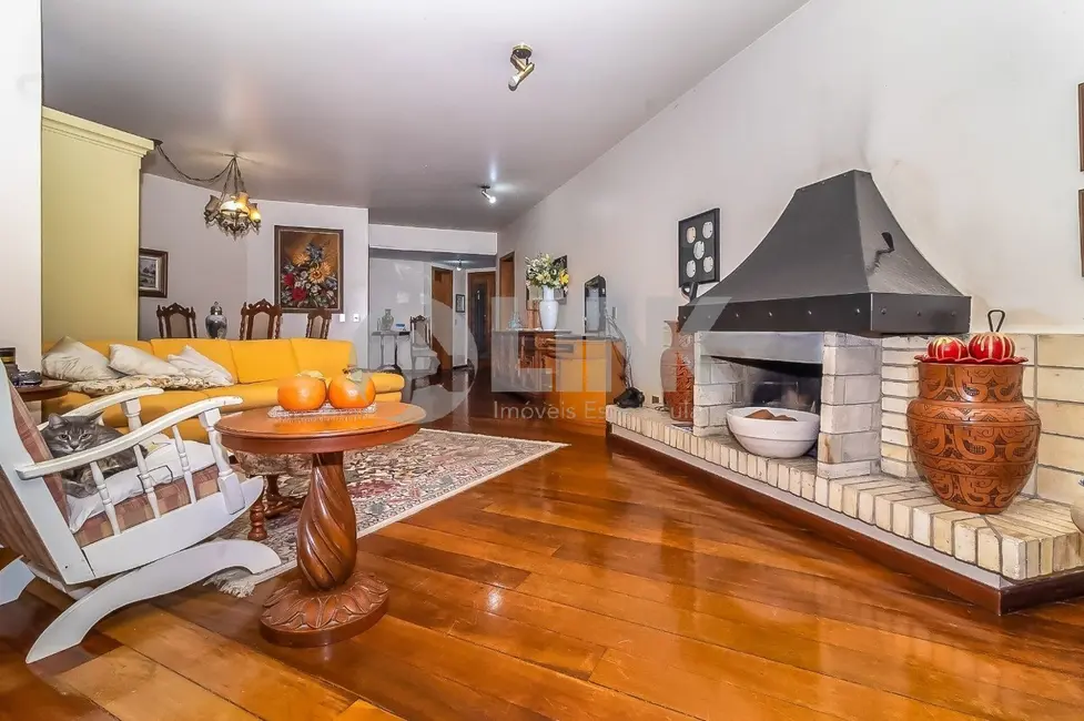 Foto 6 de Apartamento com 4 quartos à venda, 204m2 em Bela Vista, Porto Alegre - RS