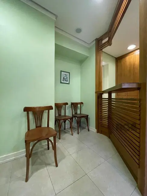 Foto 4 de Sala Comercial à venda, 47m2 em Centro Histórico, Porto Alegre - RS