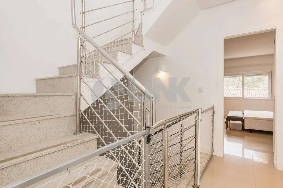 Foto 6 de Casa de Condomínio com 3 quartos à venda, 240m2 em Ipanema, Porto Alegre - RS