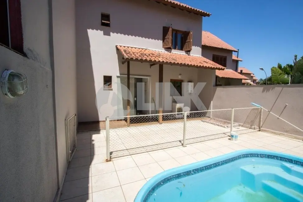 Foto 4 de Casa de Condomínio com 3 quartos à venda, 197m2 em Guarujá, Porto Alegre - RS