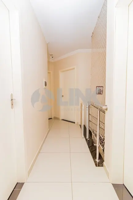 Casa com 4 quartos à venda, 170m2 em Sarandi, Porto Alegre - RS - imagem 7 Foto 7 de Casa com 4 quartos à venda, 170m2 em Sarandi, Porto Alegre - RS