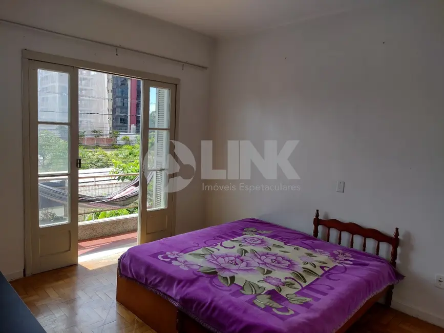 Apartamento com 3 quartos à venda, 76m2 em Higienópolis, Porto Alegre - RS - imagem 7 Foto 7 de Apartamento com 3 quartos à venda, 76m2 em Higienópolis, Porto Alegre - RS