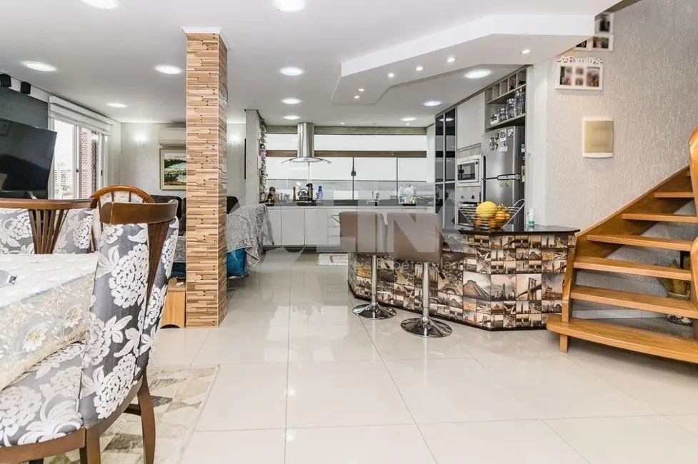 Foto 2 de Apartamento com 3 quartos à venda, 211m2 em Jardim Lindóia, Porto Alegre - RS