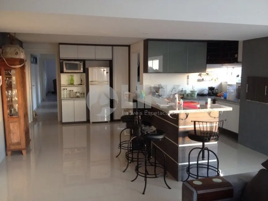 Foto 1 de Apartamento com 3 quartos à venda, 122m2 em Menino Deus, Porto Alegre - RS