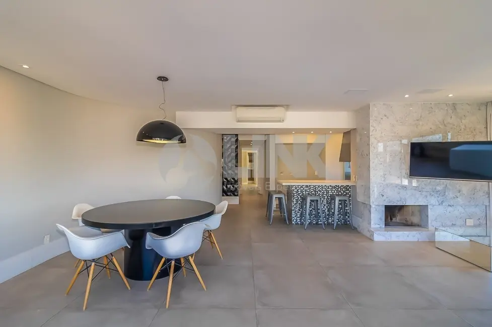 Foto 2 de Apartamento com 2 quartos à venda, 119m2 em Petrópolis, Porto Alegre - RS